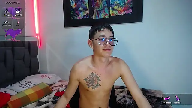 Mr daren  online show from February 20, 10:59 pm