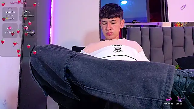 Mr daren  online show from September 11, 5:01 pm