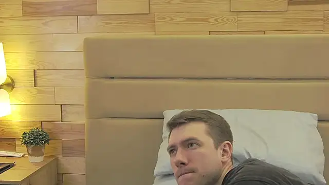 EthanPinkman online show from March 2, 4:56 am