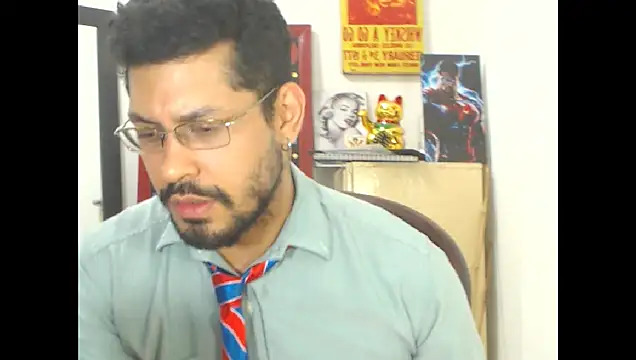 Snapshot of MikeRiverx chatting on October 3, 5:23 am MikeRiverx online show from October 3, 5:23 am
