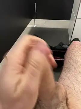 Drummer112 online show from March 4, 1:29 pm