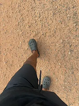 Black-mamba-madingo online show from October 31, 4:10 pm