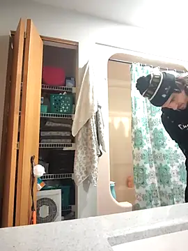 Lilsmokeshow017 online show from November 9, 11:09 pm