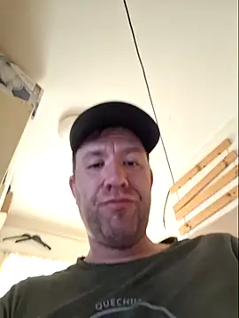 Csucsukahhh online show from March 21, 11:25 am