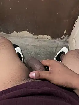 Luis455gomez online show from December 31, 11:17 pm