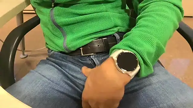 alessandroman2114 online show from November 2, 4:00 pm