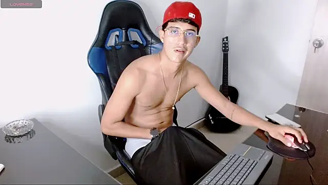 Snapshot of Juan_da01 chatting on September 14, 2:57 am Juan da01 online show from September 14, 2:57 am