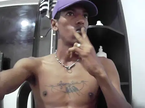 AlbertBigCock online show from March 15, 5:26 am