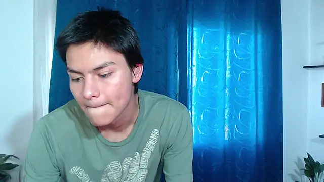 alanprince44 online show from January 22, 6:31 pm