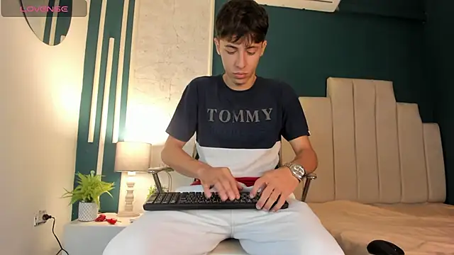 AlessandroDybala online show from January 7, 11:54 am