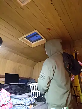 Irishman9077 online show from March 21, 5:00 am