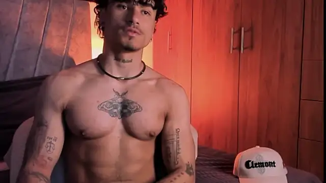 Thomas Fit1 online show from September 21, 11:38 pm