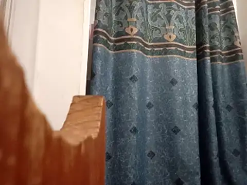 Xoc8  online show from January 5, 5:27 pm