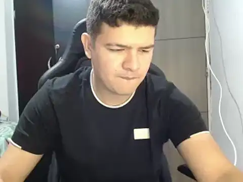 Plug Control online show from March 2, 2:25 pm