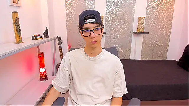 Nikolay Gregori online show from September 23, 4:23 am