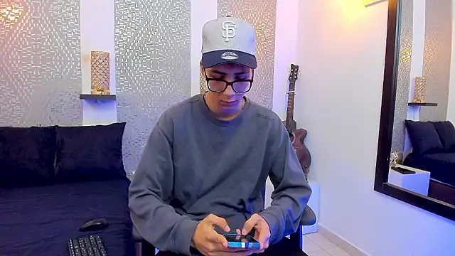 Nikolay Gregori online show from December 4, 4:10 am