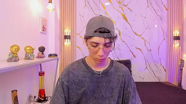 Nikolay Gregori online show from April 8, 4:57 am