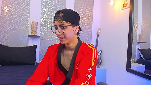 Nikolay Gregori online show from December 24, 4:33 am