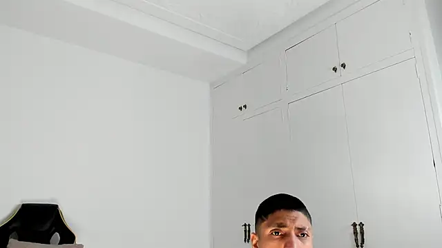 dan01  online show from March 8, 4:37 pm