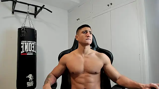 dan01  online show from March 15, 7:53 pm