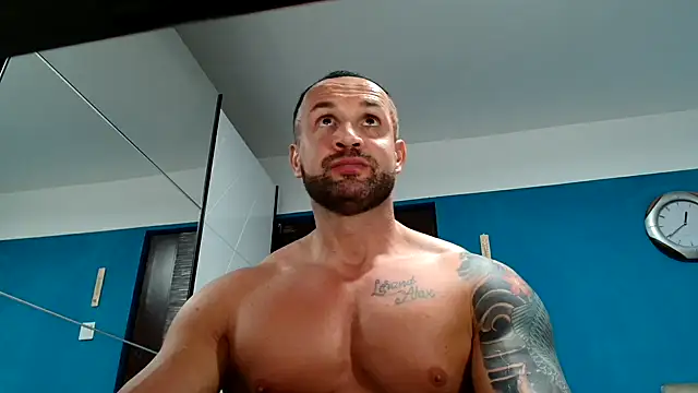 Magnificmuscles89 online show from March 14, 10:36 pm