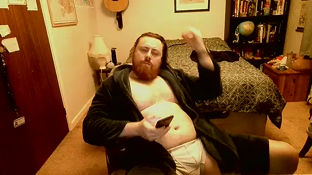 Snapshot of Hairy_Guy30 chatting on January 18, 1:12 am Hairy Guy30 online show from January 18, 1:12 am