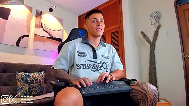  joansoto online show from February 17, 1:10 pm