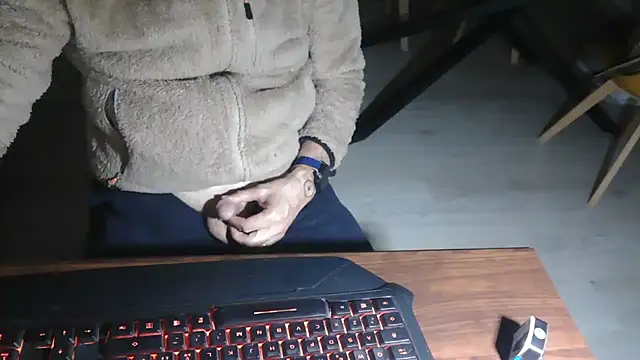 Adri gard online show from March 14, 10:06 pm