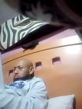 pineda1689 online show from December 22, 4:38 pm