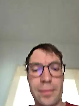 Schnubby1 online show from April 15, 10:48 am