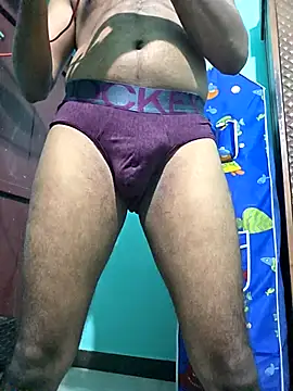 mallugadi89 online show from April 28, 8:02 pm