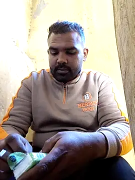 ListedLoin online show from February 12, 7:03 am