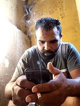 ListedLoin online show from November 5, 11:45 am