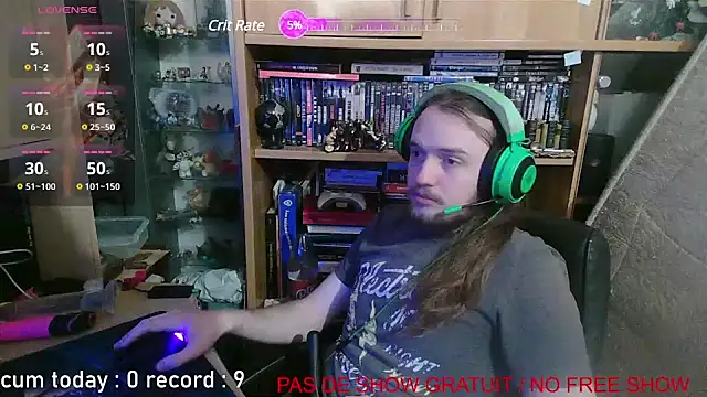 nicolasdumand21 online show from February 15, 9:28 pm