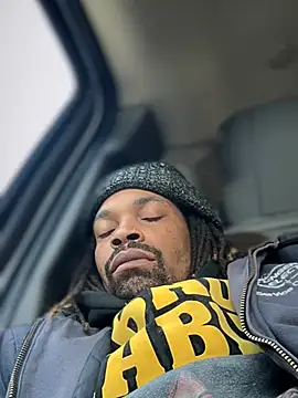 1BeautyN1Beast online show from March 1, 3:01 pm