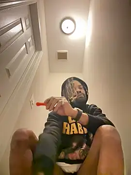 1BeautyN1Beast online show from November 29, 4:14 am