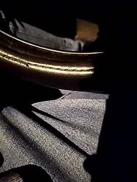 A man in public online show from October 25, 8:43 pm