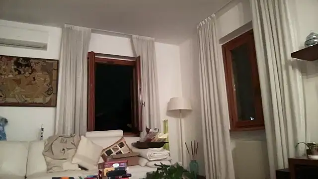 Britmi online show from January 12, 6:01 pm