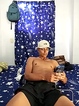 Demiansteven2 online show from March 10, 7:53 pm