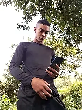 Demiansteven2 online show from December 20, 5:53 pm