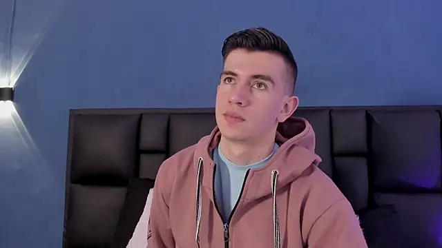 MikaelSlow online show from October 2, 4:16 am