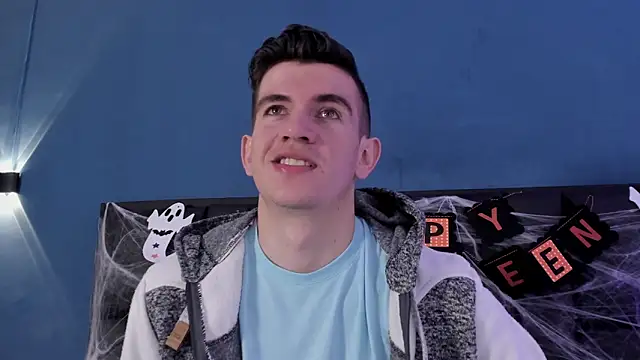 MikaelSlow online show from October 23, 4:05 am