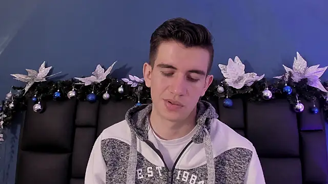 MikaelSlow online show from November 27, 4:27 am