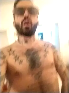 Snapshot of mistermaseratidick chatting on December 5, 1:03 am mistermaseratidick online show from December 5, 1:03 am