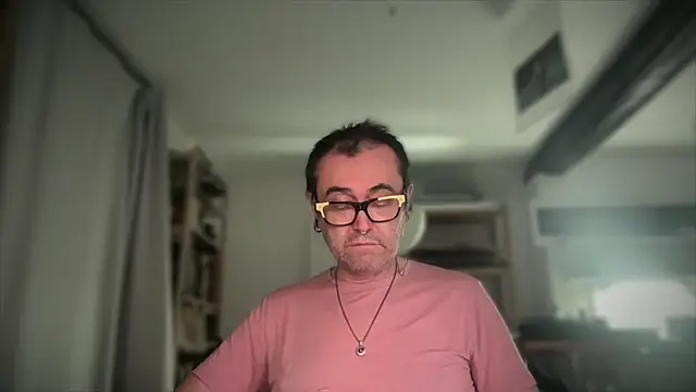 Snapshot of maanaam chatting on September 13, 2:34 am maanaam online show from September 13, 2:34 am