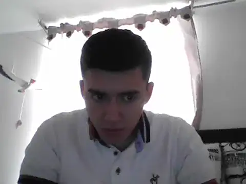 Snapshot of Estebitan_vm chatting on January 8, 1:41 pm Estebitan vm online show from January 8, 1:41 pm