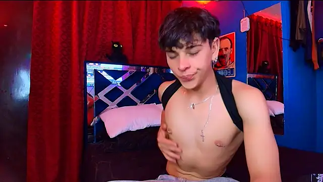 Luke Howland online show from March 4, 3:24 am