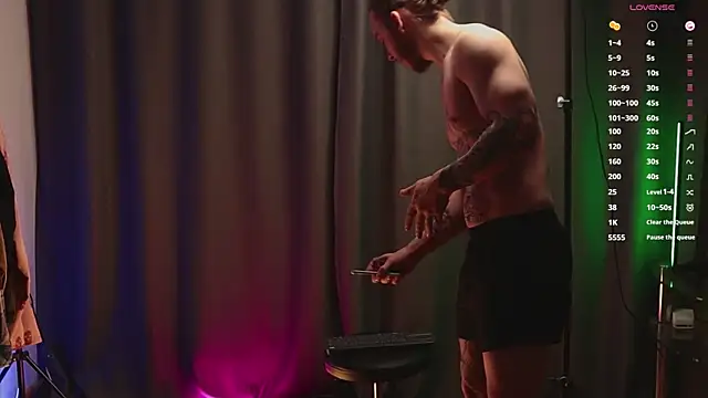 pleasure8869 online show from March 12, 5:24 am