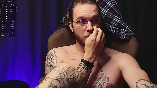 pleasure8869 online show from October 4, 4:28 am