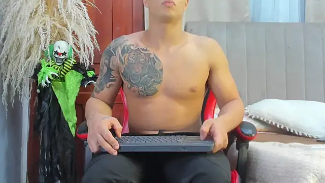 angel adamx online show from October 18, 3:33 am